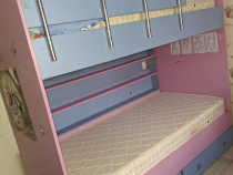 Pat supraetajat copii