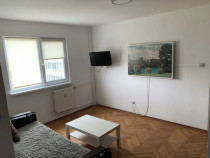 Apartament 2 camere, semidecomandat - zona Astra