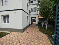 Casa 6 camere 165mp + 160m curte liber Piata Sudului, Obr...