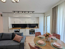Apartament 3 camere semidecomandat zona Eroilor