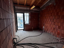 Casa 4 camere, 64 mp, zona George Enescu