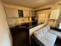 Apartament cu 3 camere, 58 mp, parcare, zona Porii