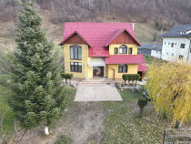 Casa cu 4 dormitoare | strada Manastirii | Gura Humorului