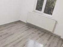 Apartament 3 camere, semidecomandat - zona Grivitei