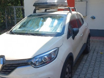 Renault Captur masina