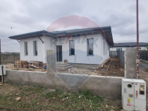 DE VANZARE - Casa 4 camere in Câmpia Vlăsiei/Dârza