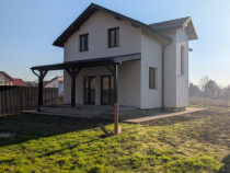 Vila 3 dormitoare/ 3 bai. Locație exclusivista - Parcul Den