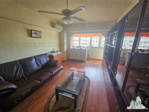 Apartament 3 camere metrou Gorjului bloc 1980