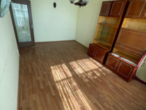 Apartament 2 camere, decomandat, etajul 9/10, Lamaita Vest