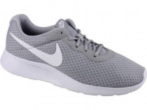 Adidași Nike frumosi!!!