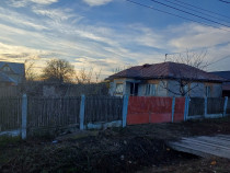 Teren 1510mp cu casa batraneasca Sahateni, Buzau