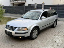 Vând Volkswagen Passat