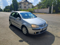 Vw Golf 5, 1,6 Benzina v. sau schimb cu logan MCV