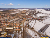 Film! Teren apreciabil, 2.819 mp casa, Mereni, Covasna