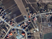 Teren construibil 4400mp + drum 8m latime 1000mp centru Coru