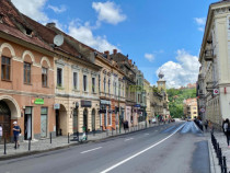 Pod spaițos, transformabil în apartamente, 285 mp, Piața