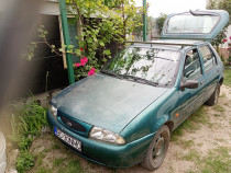 Ford fiesta V. sau dezmembrez