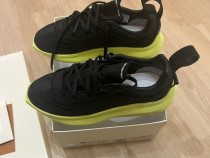 Adidasi Y-3 Shiku Run sneakers