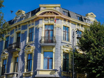 DE VANZARE Casa/Vila 10 camere BD Tomis