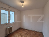 Apartament de vanzare, zona D&acirc;mbu