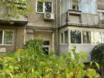 Proprietar apartament 2 camere zona Aradului Vest