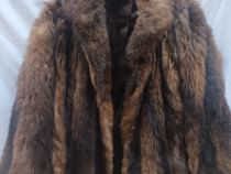 Haină elegantă, culoare maro cu nuanțe naturale