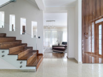 Casa LA CHEIE cu 5 camere si 4 bai, 200 mp, aproape de LIDL,