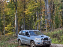Toyota-rav 4-an 2003