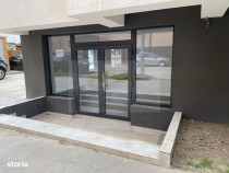 Spațiu comercial stradal 44 mp de &icirc;nchiriat &ndash; Militar...