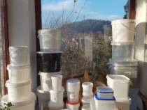 Galeti,cutii si caserole din plastic