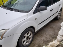 Ford Focus TDCI 1,6 EURO 4-unic proprietar,consum/costuri minime