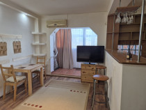 Inchiriez garsoniera 38 mp PIata Delfinului, bloc recent reabilitat