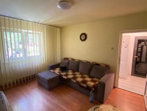 Apartament 2 camere, semidecomandat - zona Grivitei