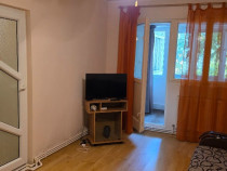OPORTUNITATE: Apartament 1 Cameră Decomandat &ndash; Siderurgiștilor, Etaj 1