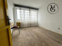 Apartament 3 camere | Metrou Titan | Bloc Potcoava