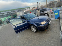 Volkswagen Bora autoturism