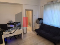 Apartament cu 3 camere-Parcul Carol-Monetarie-cu centrala...