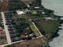 Priveliște spre lac.