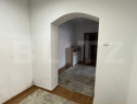 Apartament 3 camere, pretabil spatiu comercial, 90 mp, carti