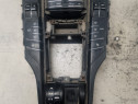 Consola centrala Porsche Cayenne 2012