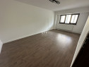 Apartament 3 camere, zona Lama