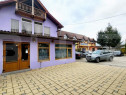 Pensiune de inchiriat cu 28 de incaperi, 2.500 mp, zona Ampo