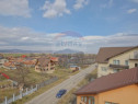 Apartament cu 3 camere de vânzare în zona Florilor