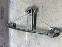 Macara geam stanga spate Opel Zafira 2007
