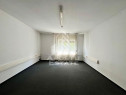 Casa cu 5 camere, 2 bai, pretabila pentru birouri. Girocului