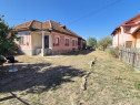 Teren generos și casă - str. Petrești - cartier Primăver