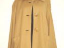 Jacheta evazata, din mix de lana, cu broderii colorate