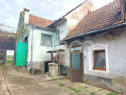 Casa la 30 km de Sibiu 4 camere anexe teren 1112 mp Marpod
