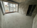 5 camere, dormitor pe parter, 3 bai, 2 placi de beton