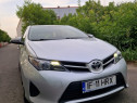 Vand Toyota Auris, 2013, benzina